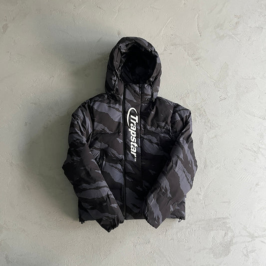 Trapstar Hyperdrive Technical Puffer Black Tiger Camo