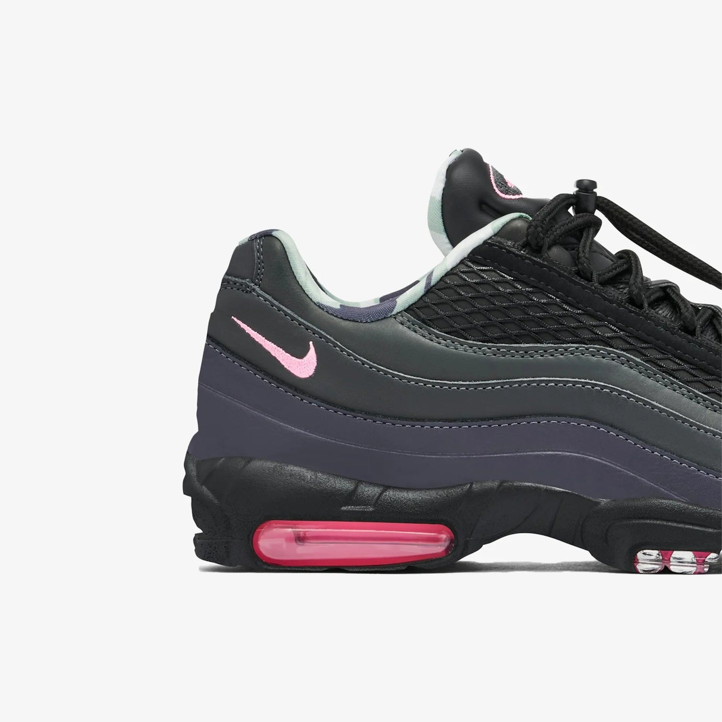 Nike Air Max 95 SP
Corteiz Pink Beam